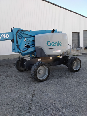 USED 2015 Genie Z-62/40