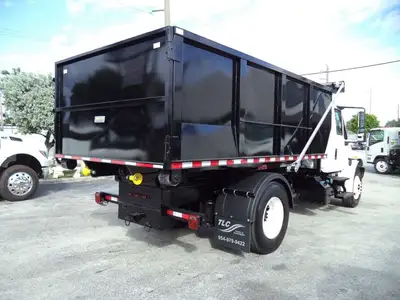 Used 2019 INTERNATIONAL _UNKNOWN_ Hooklifts & Roll-Offs Florida US | TLC Truck & Equipment #1568910