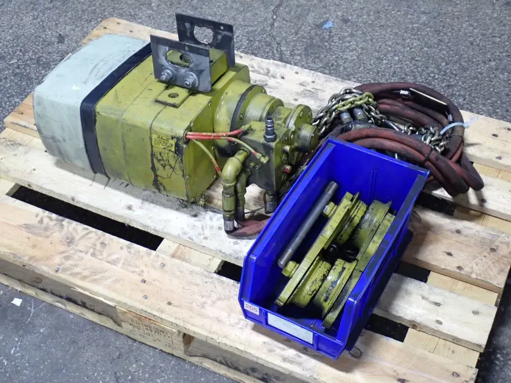 Yale 1 Ton Air Hoist