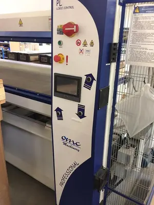 Used 2014 OMC PL-140 LC Heated Platen Hydraulic Press CZ | Amaron s.r.o. #1065147