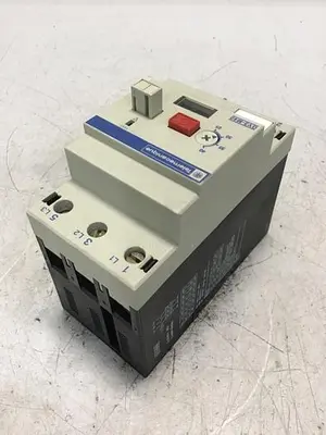 USED TELEMECANIQUE GV3-M40
