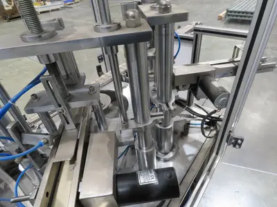 Jet Pack Machines Indexing Feed Table Bottle Conveyor