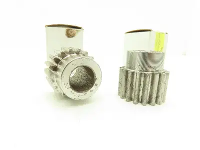 Boston Gear YD18 09950 Spur Gear 18 Tooth 12DP 20°PA  3/4" Bore  Lot of 2