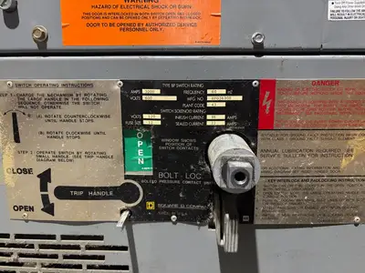 USED SQUARE D 3000A POWER SWITCHBOARD AND BOLT LOC CONTACT SWITCH