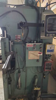 USED ALLSTEEL 65-8
