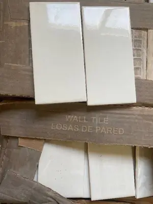 BG Biscuit U074-36-1P 3x6 Wall Tile - 6 Boxes (10 Sq Ft/Box, 80 Tiles/Box)