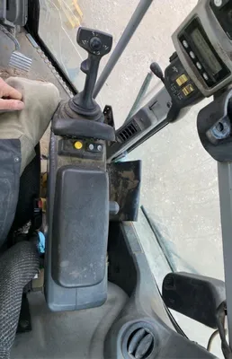 2009 Caterpillar 140M AWD