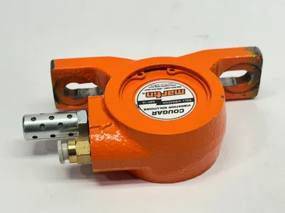 ABF-10M | Martin  Pneumatic Cougar Ball Vibrator - Used