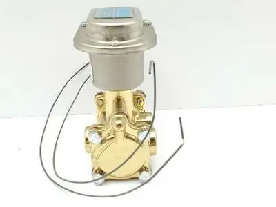 Asco Red Hat NS831654 Solenoid Valve 3/8" NPT 120V New