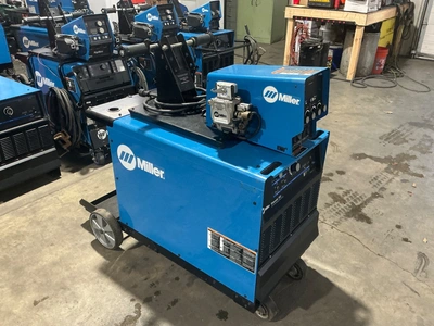MILLER DIMENSION 652 CC/CV-DC Arc Welders | Direct Industrial (2)