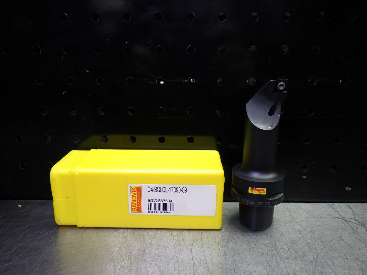 Sandvik Capto C4 32mm Coolant Thru Turning Head C4-SCLCL-17090-09 (LOC2953A)