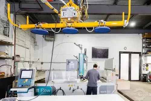 Used 2019 FLOW MACH 200 3020 PIVOT Waterjet Cutters Arizona US | KD Machinery #71805