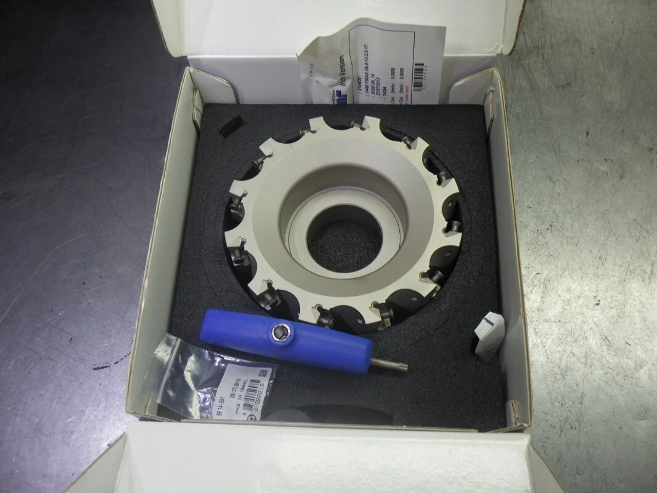 Iscar 6" Indexable Facemill 2" Arbor H490 F90AX D6.0-12-2.0-17 (LOC2909A)
