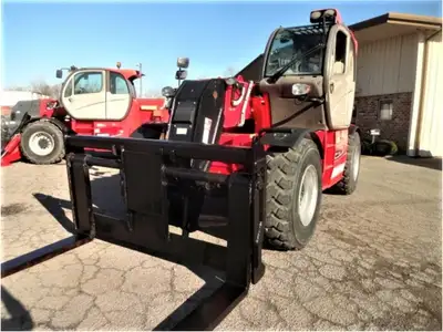Used 2014 Manitou MHT1490 Telehandlers New York US | United Lift #1446537