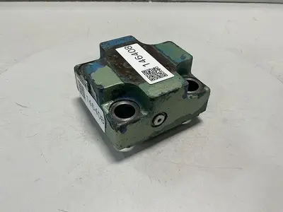 USED VICKERS CVCS32D1S210S19