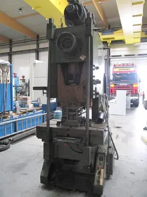 USED MGM + COLOMBO ROLL FORMING PUNCH LINE