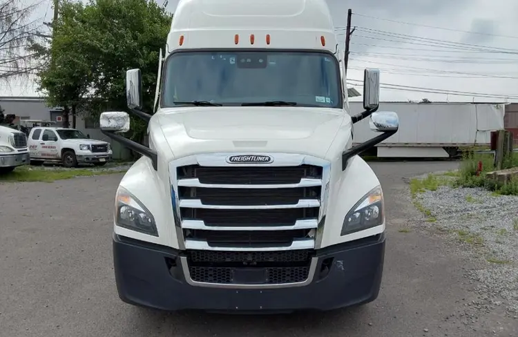 Used 2021 FREIGHTLINER CASCADIA Conventional trucks New Jersey US | Mitsubishi HC Capital America #339783