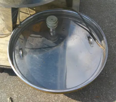 SPC9382  Tank 160 gallon vertical tank, 304 SS, slope