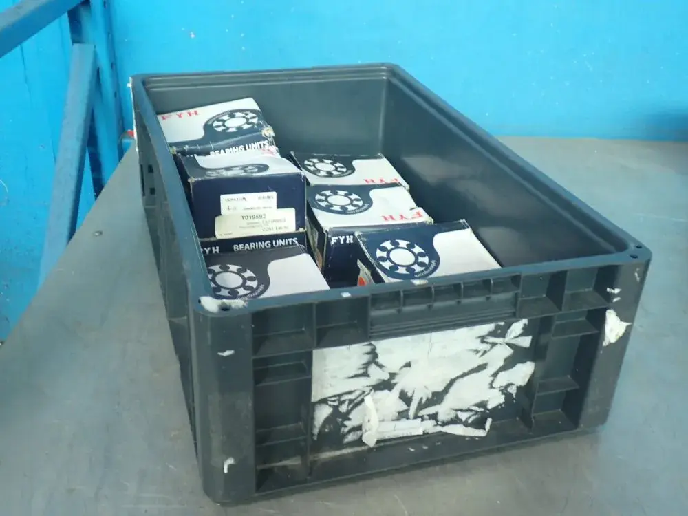 NEW FYH BEARINGS UCPA210L3