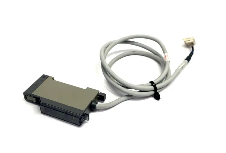 Used YAMATAKE _UNKNOWN_ Photoelectric Sensors | Maverick Industrial Sales #1102726