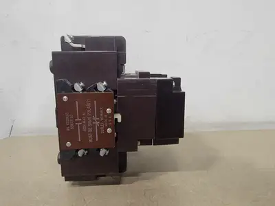 USED CUTLER-HAMMER C10EN3