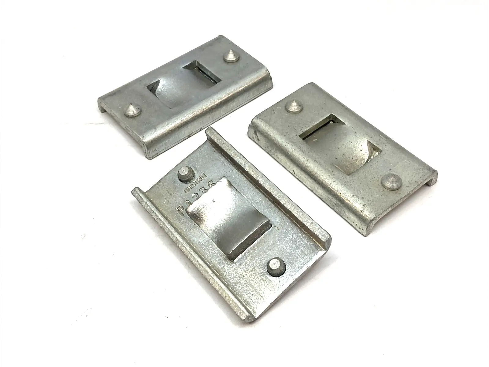 New | in-Stock Unistrut Powerstrut Column Attachment LOT OF 3 Parts & Accessories (Material Handling) Michigan US | Maverick Industrial Sales #1507399
