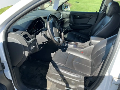 USED 2017 CHEVROLET TRAVERSE