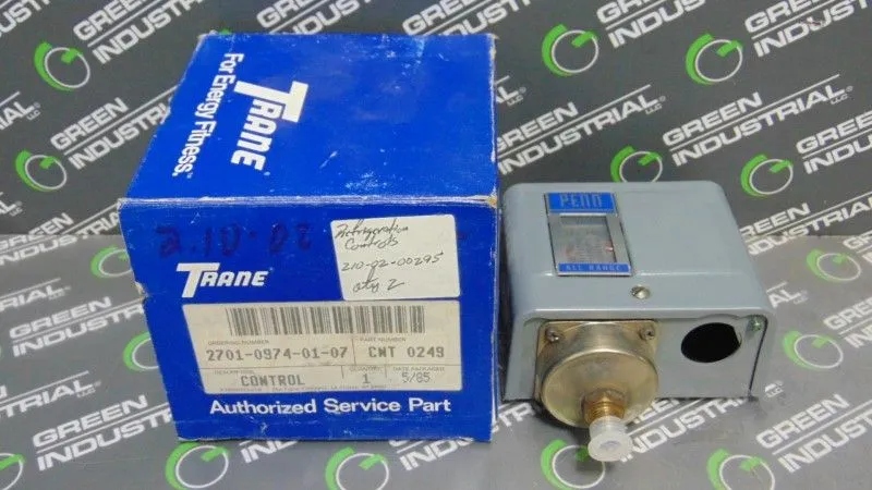 Trane / Penn 2701-0974-01-07 Pressure Switch -20 to 100 Range New NIB