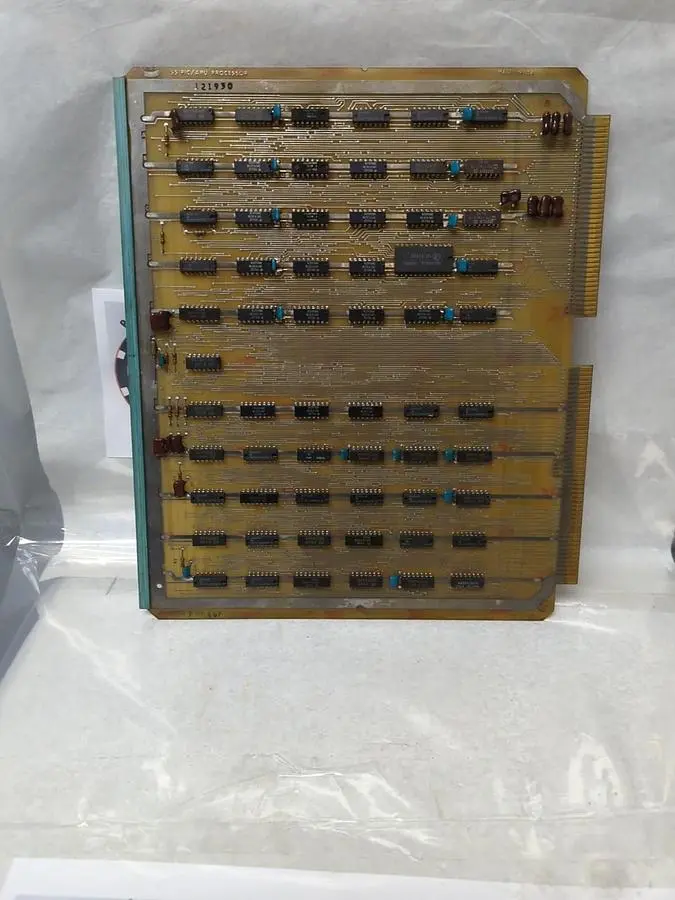 Used BENDIX 3727082 Circuit Boards | Surplus Asset Holdings #1205944