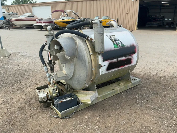 Used _UNKNOWN_ _UNKNOWN_ Vacuum Tanks Michigan US | Miedema Asset Management Group #1320472