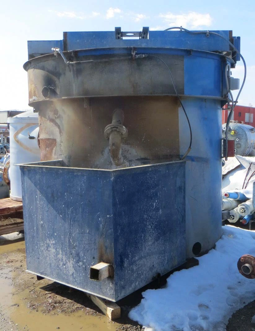 1,500 Gallon Carbon Steel DAF Tank