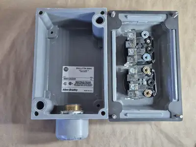 New | in-Stock ALLEN-BRADLEY 800H-2HZ4R Switchgears British Columbia CA | Lenmark #239337