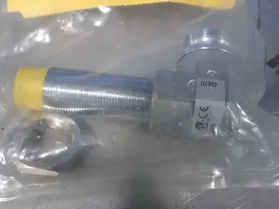 NEW TURCK NI10G18AZ3XB143150MM
