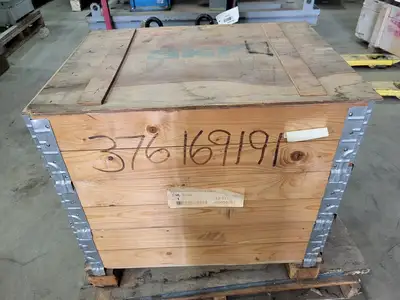 NEW SKF SNL 3148