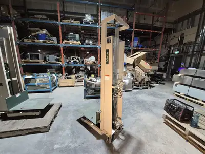 USED BEECH SQD-2470