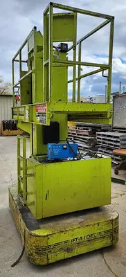USED 1996 LIFT-A-LOFT MCL 48-30