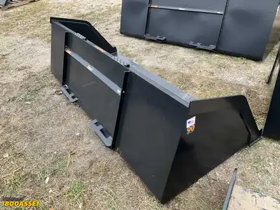 New Tomahawk 90” snow/mulch skid steer bucket, welded on high carbon cutting edge, skid steer...