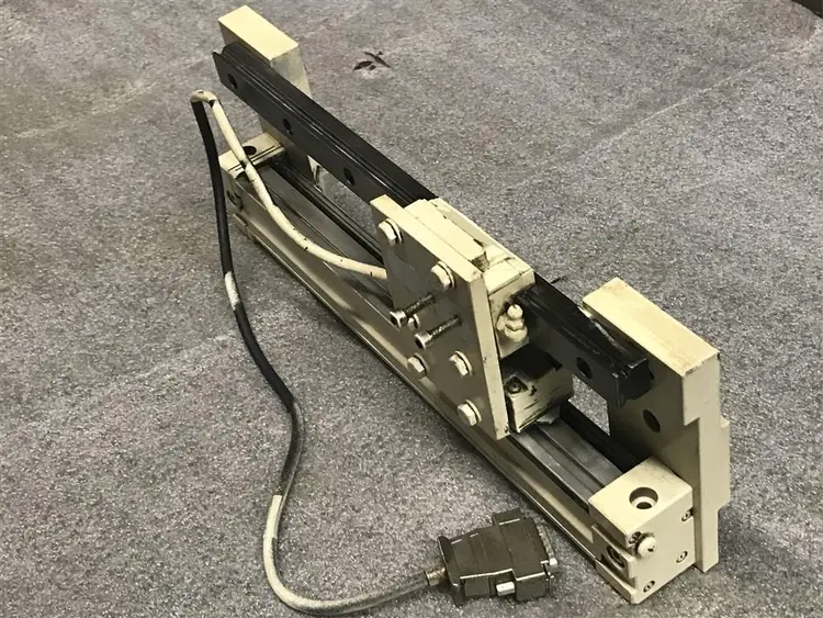 Used HEIDENHAIN LS 623 ML 220 MM Misc Electrical & Power Parts BE | Apt International N.V #363218