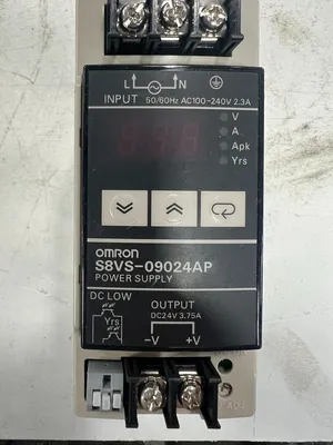 USED OMRON S8VS-09024AP/ED2