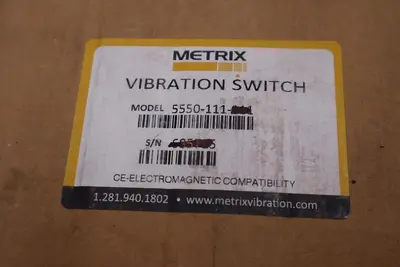 NEW Metrix 5550-011-01 Vibralert Vibration Switch 480V-AC STOCK H933