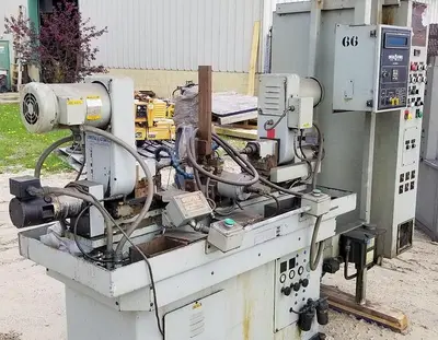 USED 1997 UNIVERSAL AUTOMATIC MACHINE 5.5