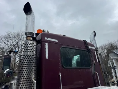 Used 2007 KENWORTH T-800 HIGH HOOD Conventional trucks Ontario CA | Driven Equipment Solutions #1423113