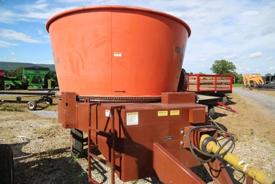 Used 2024 ROTO GRIND 760 Bale Choppers - Feeders Pennsylvania US | Zimmerman Farm Service #1409990