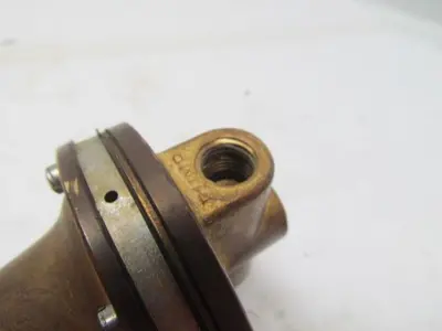 ITT Conoflow H20VT 0 30 Brass Pneumatic Air Regulator 1/4"npt