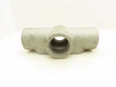 Eaton Crouse-Hinds X67 Condulet Conduit Outlet Body 2" NPT Lot Of 2