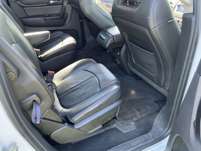 USED 2017 CHEVROLET TRAVERSE