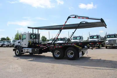 New | in-Stock 2026 MACK GRANITE 64BR Rolloff Trucks Texas US | Roll Off Truck World #1491904