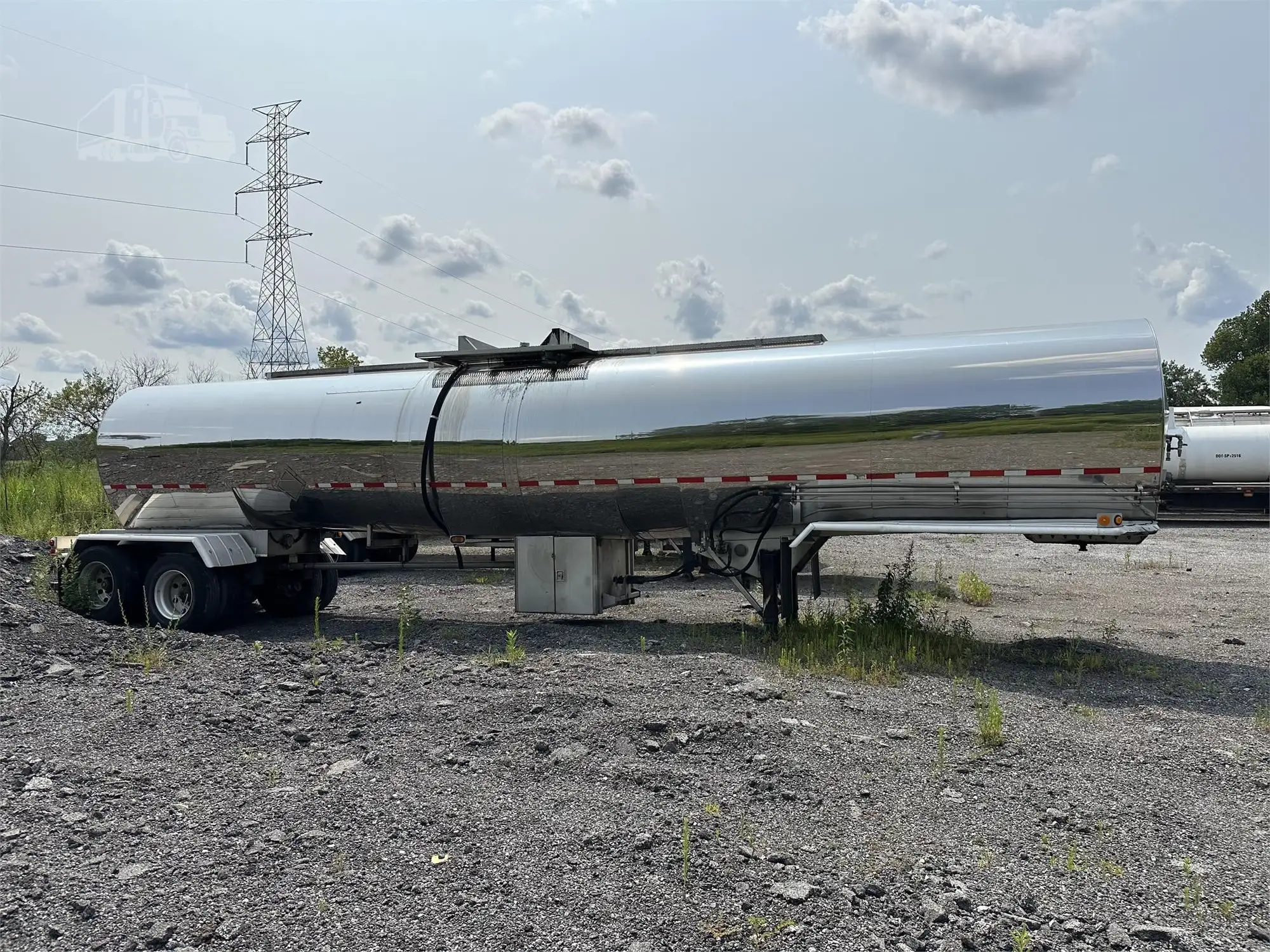 Used 1999 STAINLESS TANK & EQUIPMENT _UNKNOWN_ Tanker Trailers Indiana US | Lakeshore Equipment Sales #1546609