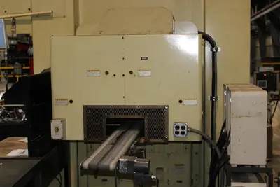 USED 2015 AIDA NS2-3000(2)