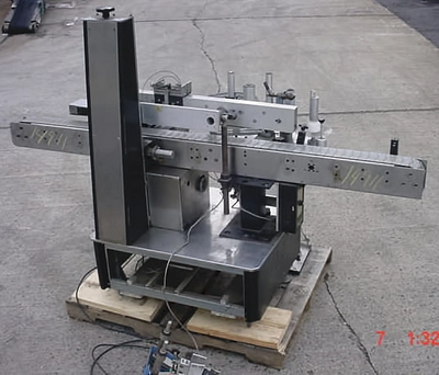 USED LABELER FRAME FOR REBUILD LABELER FRAME